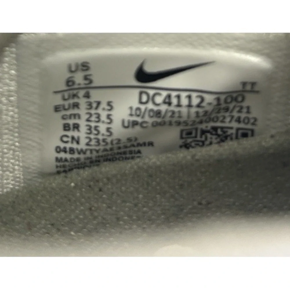 Nike Air VaporMax 2021 Flyknit White Cream Yellow DC4112-100 Women's Size 6.5